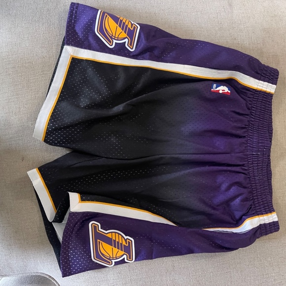 Nba lakers shorts - Picture 4 of 6